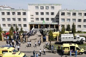 Atirador invade escola na Rússia e faz vítimas entre professores e alunos