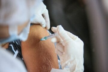 BH aplica dose de reforço para quem tomou a segunda dose há 5 meses