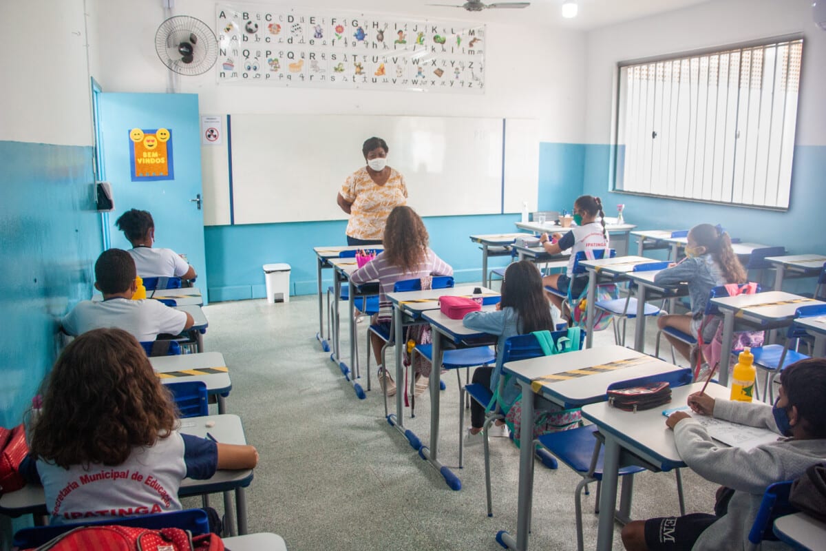 Educação: Ipatinga contrata profissionais para substituir servidores com comorbidades