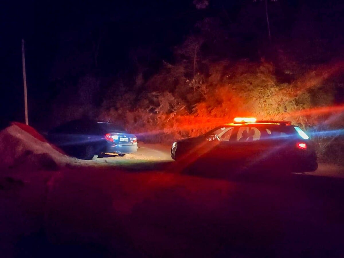 Civic roubado em Monlevade é abandonado após perseguição na BR-381