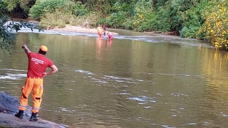 Urgente: Corpo de Bombeiros encontra corpo em óbito no Rio Piracicaba