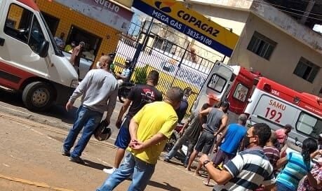 Mulher fica gravemente ferida em acidente na avenida Rio Doce