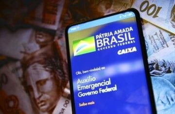 Projeto institui auxílio R$ 600 a famílias mineiras de baixa renda