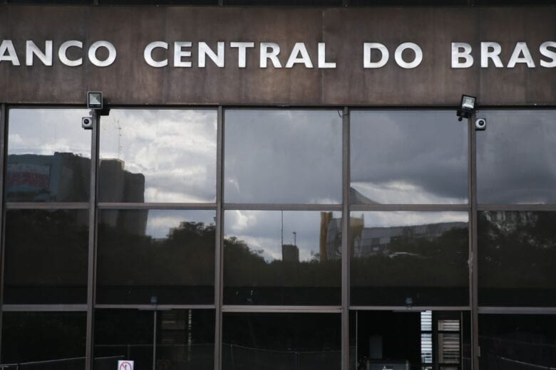Agência Brasil explica como são calculados os juros