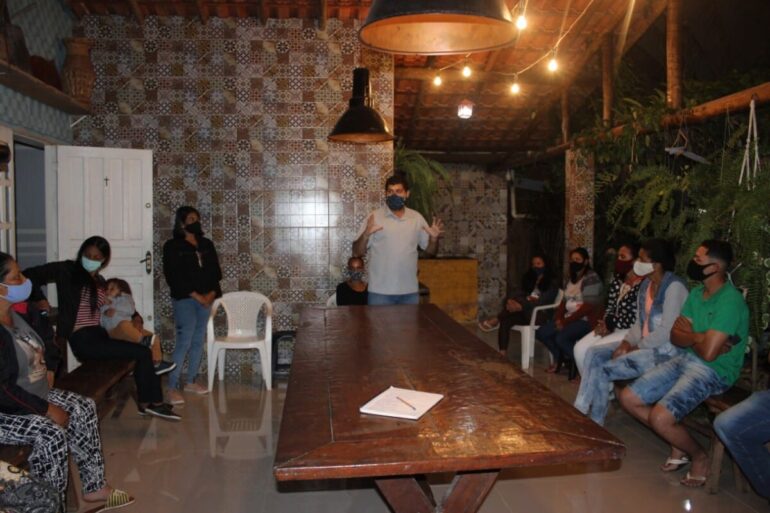 Comunidade da Barra, em Nova Era, passa a receber abastecimento de água potável