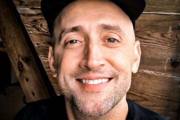 Assista à missa de sétimo dia do ator Paulo Gustavo; ao vivo