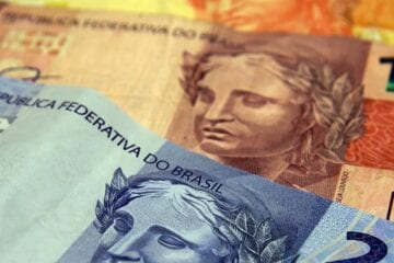 Governo paga hoje Auxílio Brasil a beneficiários com NIS final 4