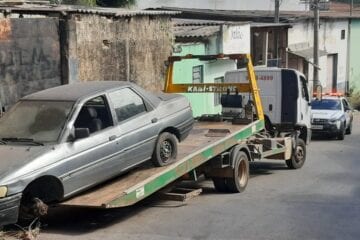 Prefeitura recolhe veículos abandonados nas ruas de Itabira