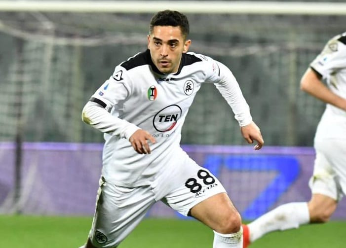 Spezia anuncia que comprará Léo Sena, e Atlético receberá R$ 8 milhões