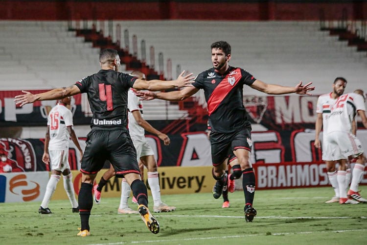 Atlético-GO vence, mantém os 100% na Série A e aumenta jejum do São Paulo