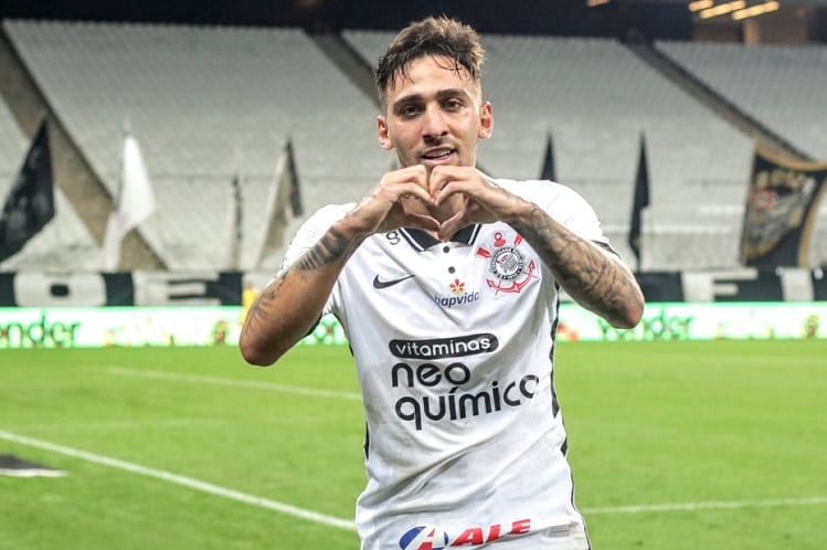 Sem camisa 9, Corinthians aposta em Mosquito como principal atacante