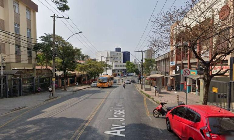 Confusão entre Militar do Exército e flanelinha termina com homem baleado