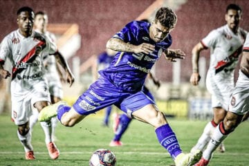 Em duelo movimentado, Confiança e Brasil de Pelotas empatam pela Série B
