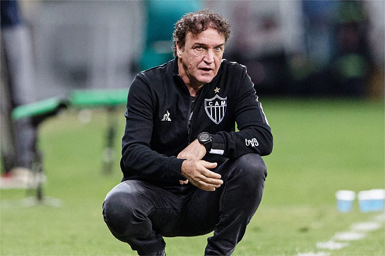 Cuca lamenta empate e pênaltis não marcados para o Atlético diante da Chape