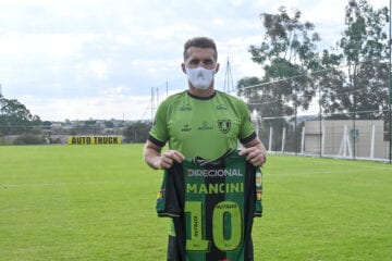 Apresentado, Mancini vê América com condições de brigar no meio da tabela