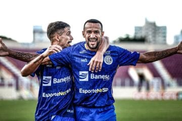 Confiança segura pressão do Vila Nova e volta a vencer na Série B