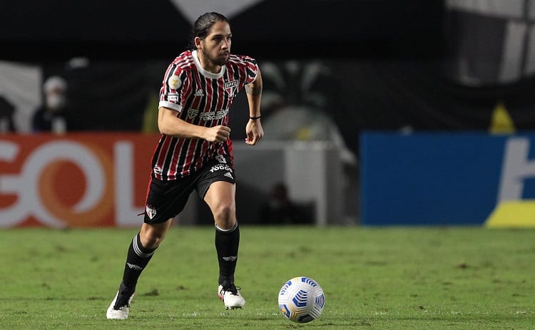 São Paulo aposta em Benítez para vencer a primeira no Brasileirão