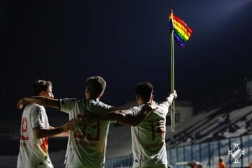 Times brasileiros usam cores do arco-íris para apoiar luta contra homofobia