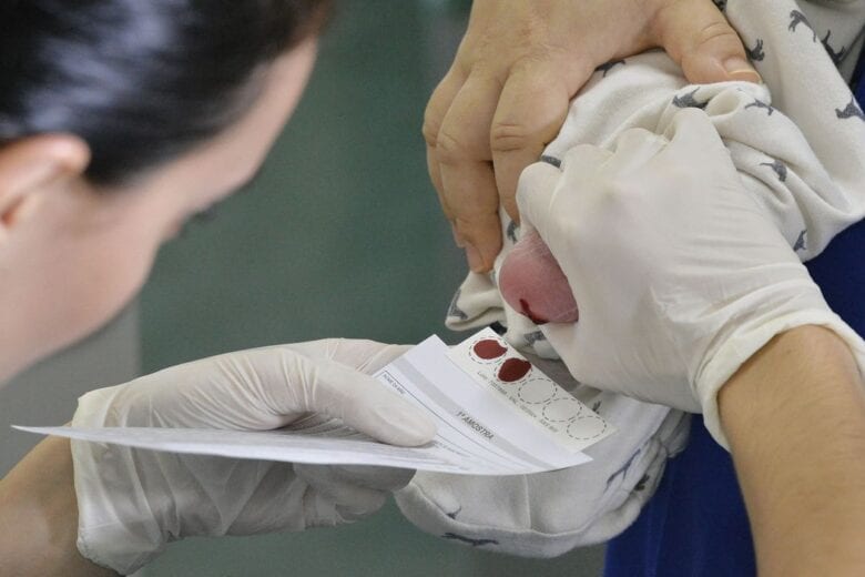 Dia Nacional do Teste do Pezinho destaca benefícios do exame