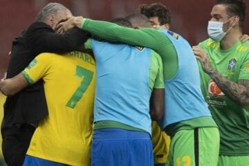 Seleção Brasileira vence o Equador com gols de Richarlison e Neymar