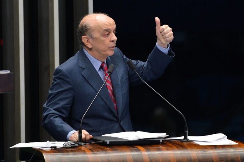 José Serra é internado após testar positivo para Covid-19