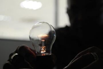 Aprovada inclusão de famílias do CadÚnico na Tarifa Social de Energia