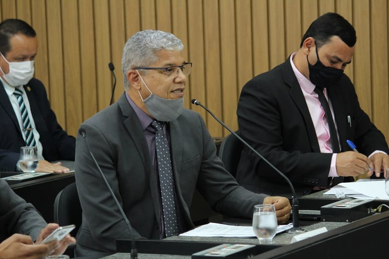 Eventos oficiais do município deverão ter interpretes de Libras