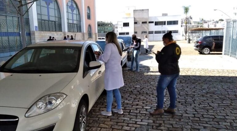 Prefeitura de João Monlevade vacina trabalhadores do ensino profissionalizante e EJA