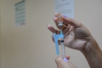 Monlevade: idosos com mais de 60 anos recebem segunda dose de Astrazeneca