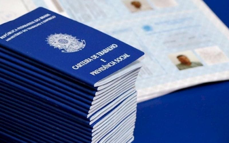 Empresas abrem quase 600 vagas de emprego e estágio; veja lista