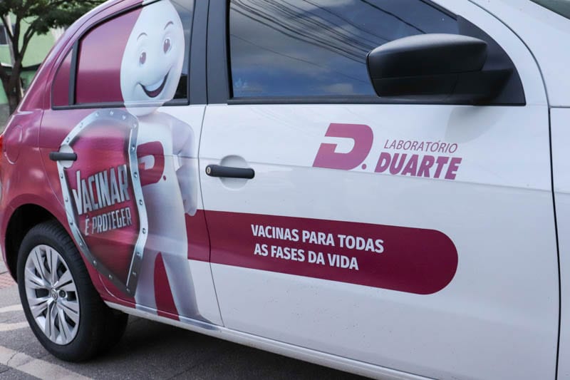 Laboratório Duarte oferece vacina em domicílio e se prepara para lançar novas salas de imunização