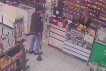 Câmera flagra quando jornalista atira na ex-namorada; veja o vídeo