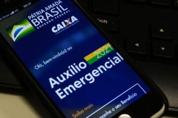 Caixa paga hoje auxílio emergencial a nascidos em abril e maio