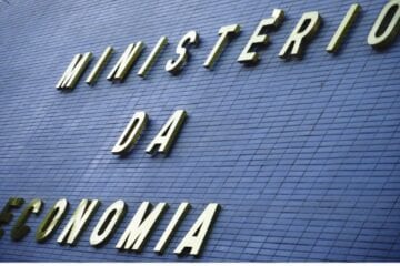 Imposto de renda de empresas será reduzido para 10% a partir de 2023