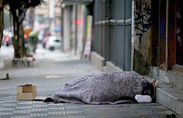 Moradores de rua morrem na madrugada mais fria dos últimos 5 anos