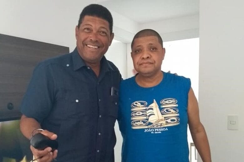 Após irmão morrer com Covid-19, pastor Valdemiro diz que se vacinará