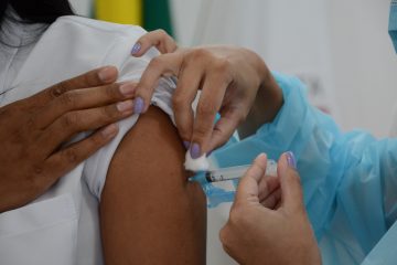 Não tomou a vacina? Monlevade aplica primeira dose em adultos que se cadastraram para repescagem
