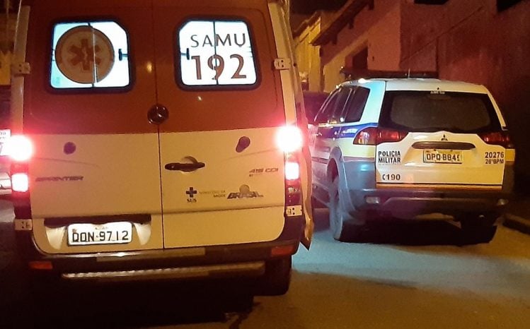 Homem é socorrido em estado grave após ser baleado durante a madrugada em Itabira