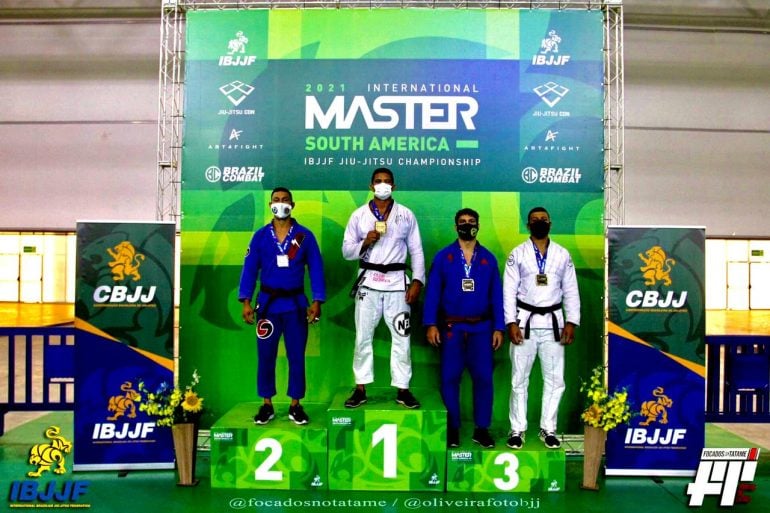 Monlevadense é campeão em campeonato internacional de Jiu-jitsu