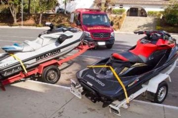 Ministério Público doa jet skis apreendidos ao Corpo de Bombeiros