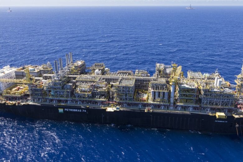 P-71 produzirá até 150 mil barris/dia de petróleo na Bacia de Santos