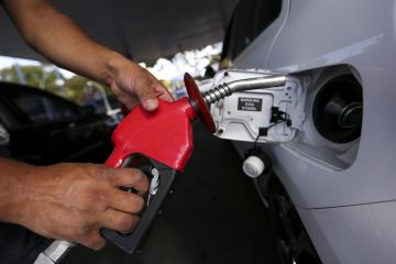 Petrobras anuncia novo reajuste no preço da gasolina