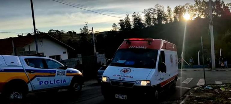 Garotos tentam espantar o frio em Minas e acabam morrendo em incêndio