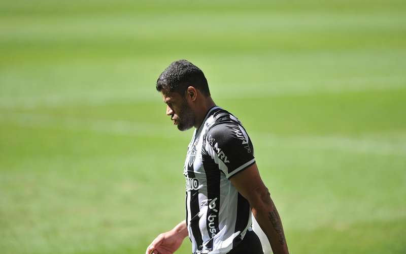Tite e Sampaio elogiam Hulk e explicam ausência na Seleção: ‘Concorrência’