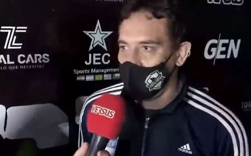 Ex-zagueiro Gamarra treina para estrear no MMA: ‘Quero entrar nessa jaula’