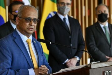 Brasil pode colaborar com Suriname no setor do petróleo, diz ministro