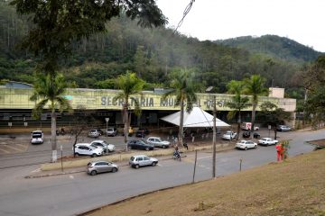 Covid: Monlevade encerra aplicação da primeira dose em adultos na sexta-feira (17)