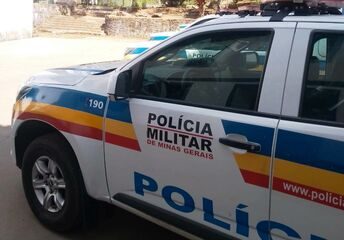 Homem estupra filha enquanto ela dormia e alega que confundiu com mulher