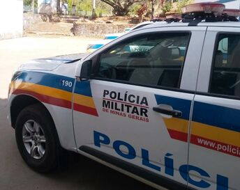 Homem estupra filha enquanto ela dormia e alega que confundiu com mulher