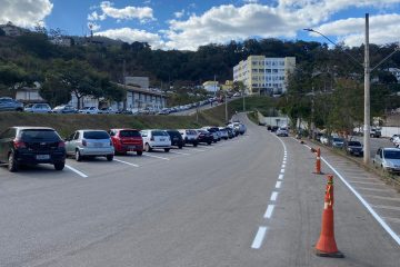 Prefeitura de Itabira revitaliza sinalização horizontal no HNSD e bairro Campestre